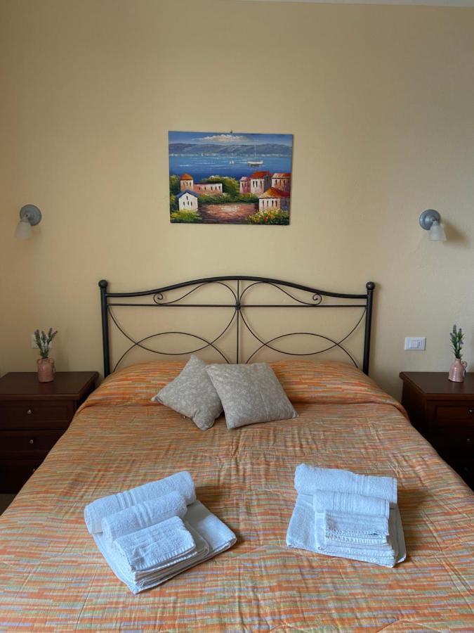 La Casa Di Pericle Aparthotel Brenzone sul Garda Ngoại thất bức ảnh