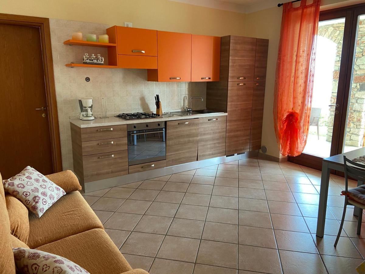 La Casa Di Pericle Aparthotel Brenzone sul Garda Ngoại thất bức ảnh