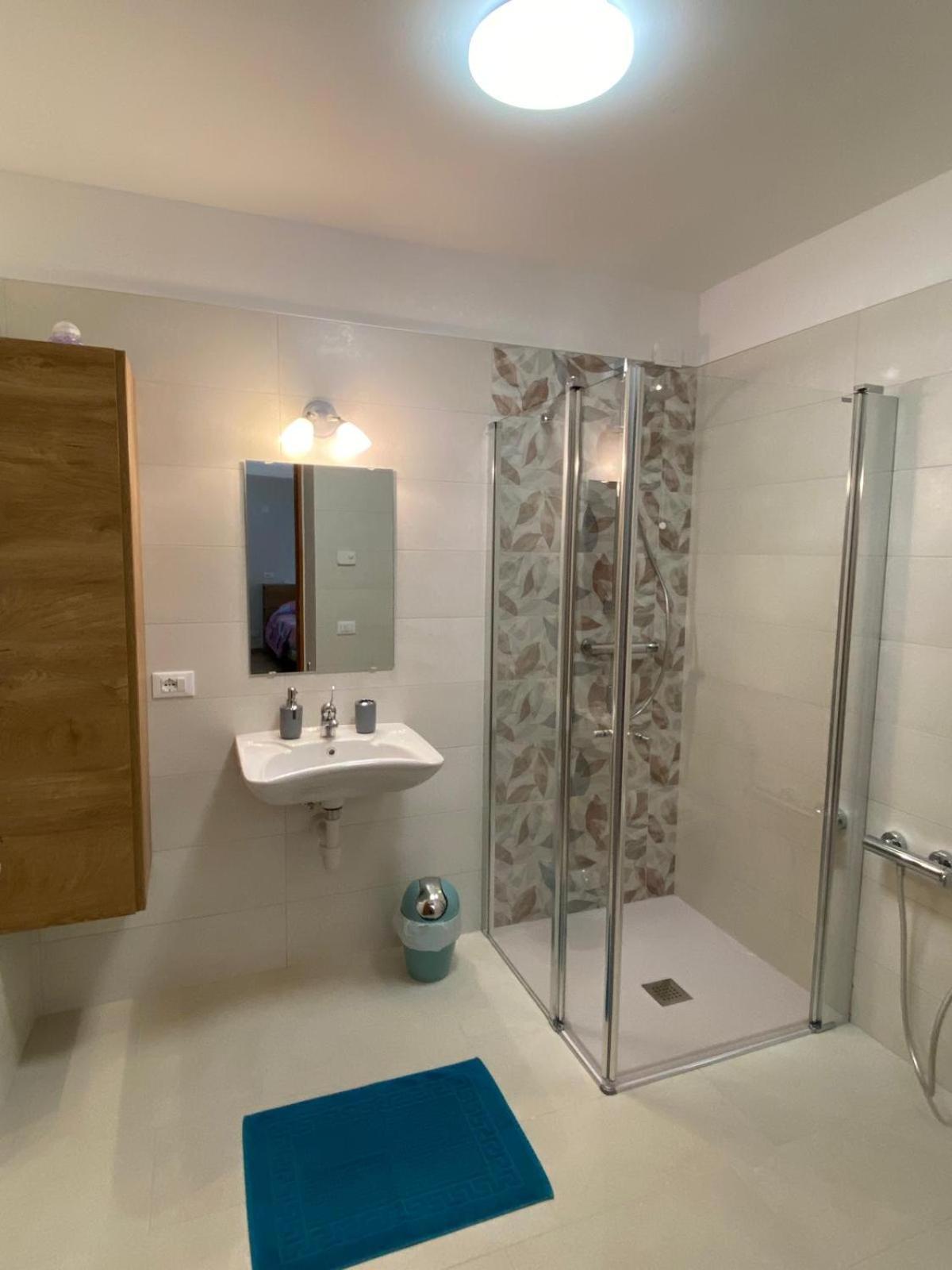 La Casa Di Pericle Aparthotel Brenzone sul Garda Ngoại thất bức ảnh